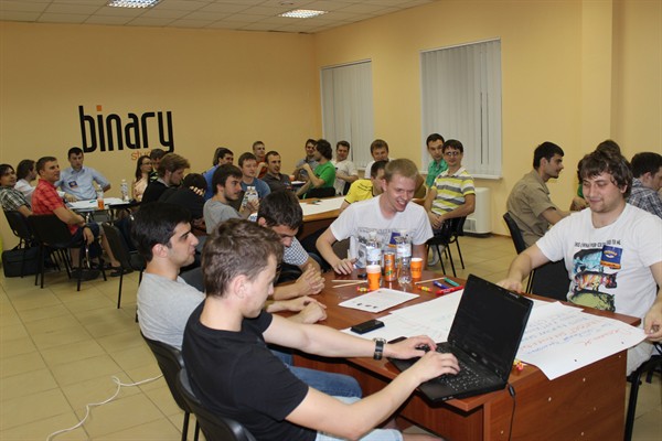 Developers devided into 5 teams to brainstorm their ideas  at Cherdak club.